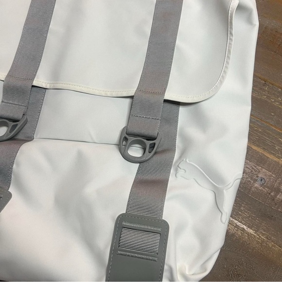 Puma Urban Mobility Cross-Body unisex messenger Bag 2005 - Picture 2 of 6